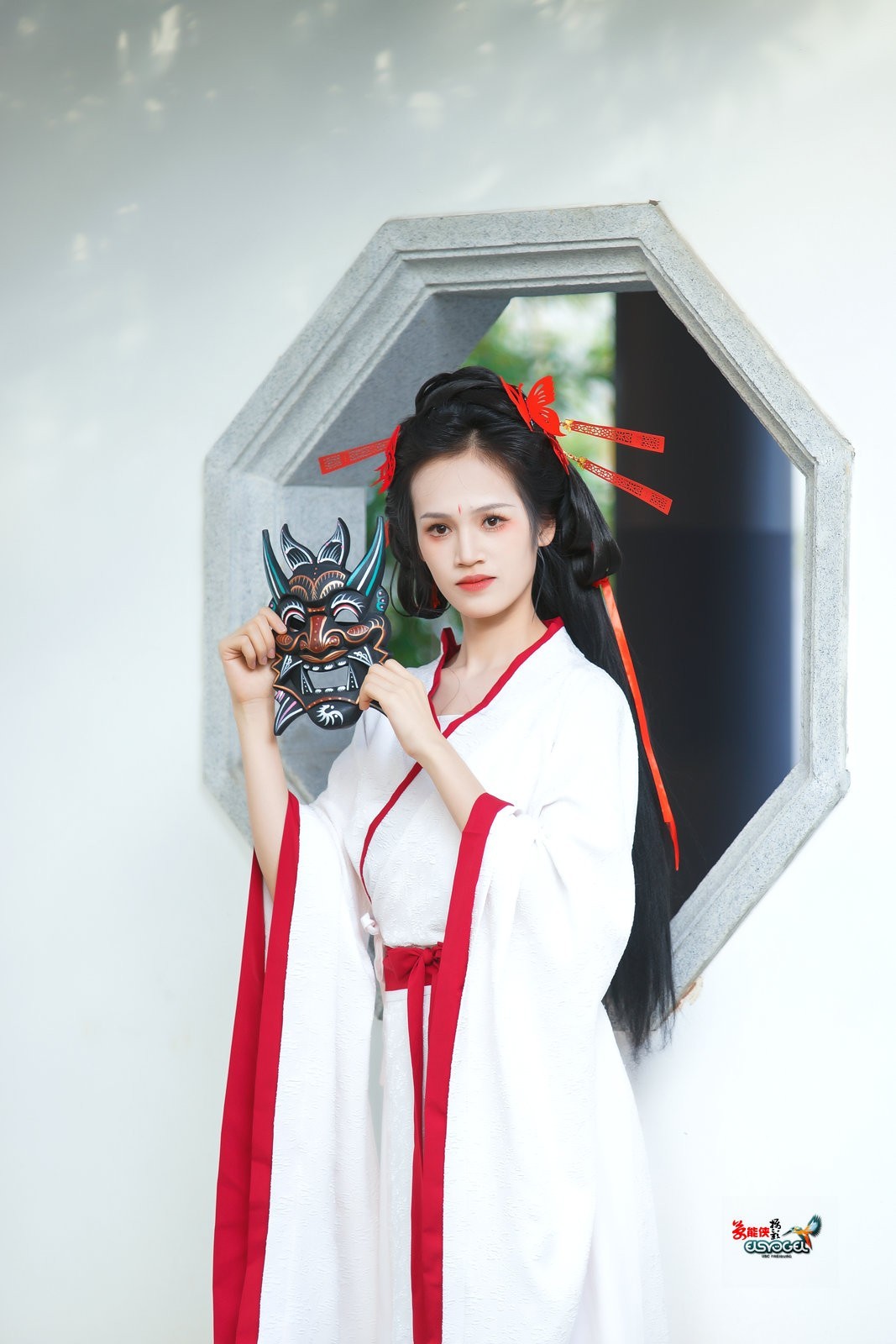 【国风战袍鬼面具美女】---冰冰