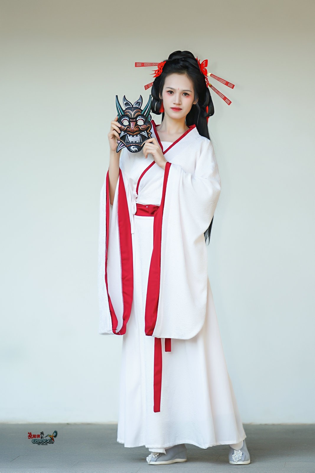 【国风战袍鬼面具美女】---冰冰