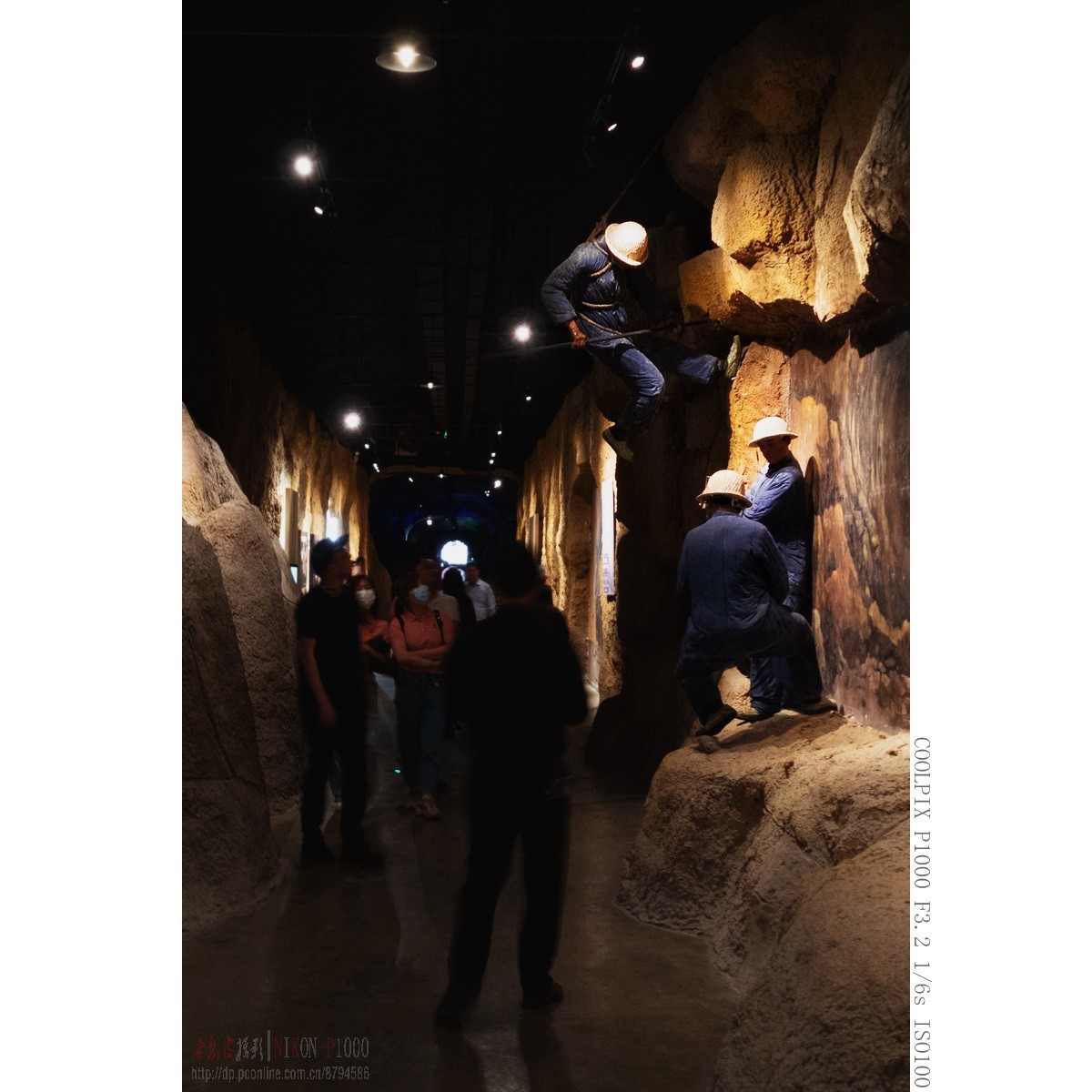 灵官峡之宝成铁路纪念馆