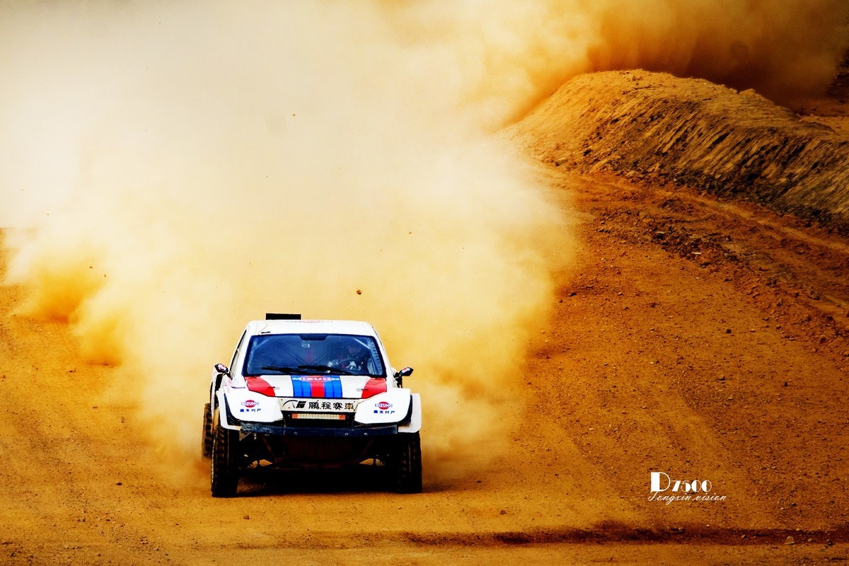 百年赛道飙车（69）