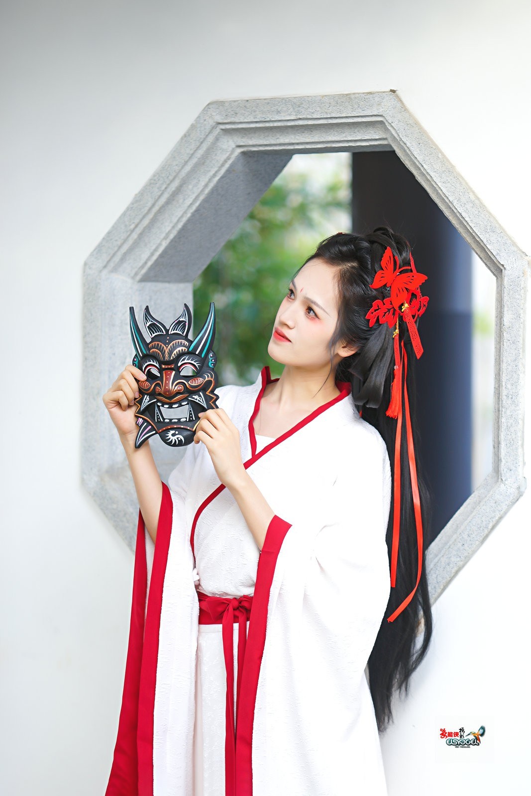 【国风战袍鬼面具美女】---冰冰