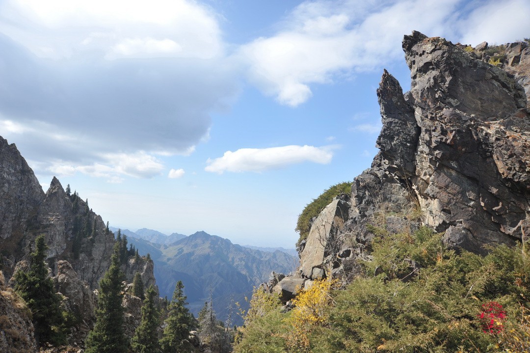 天山天池摄影|      周鸣天