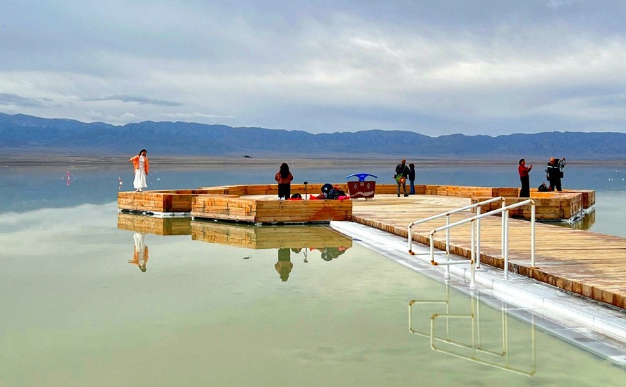 《不老松：纪实摄影》【山河锦绣】青海：茶卡盐湖：天空之镜！(3)