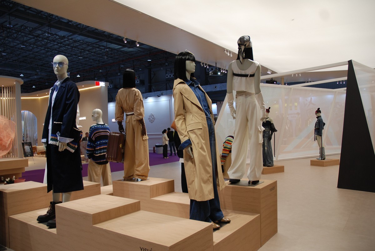 D80直出差了一些