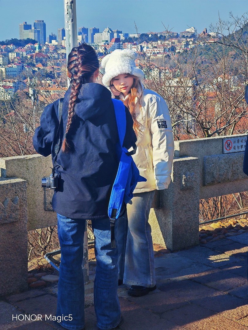 冬季杂拍乱七八糟《风景，海鸥和妹子》抢个位欣赏！哈哈！！