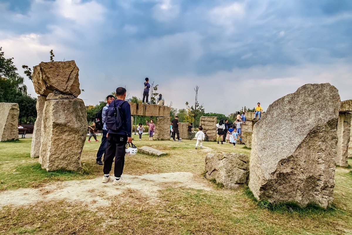 成都·清水河湿地·石阵