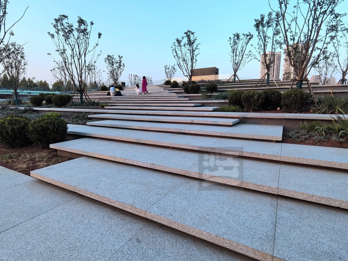 现代展馆*四美塘文化公园——武汉随笔