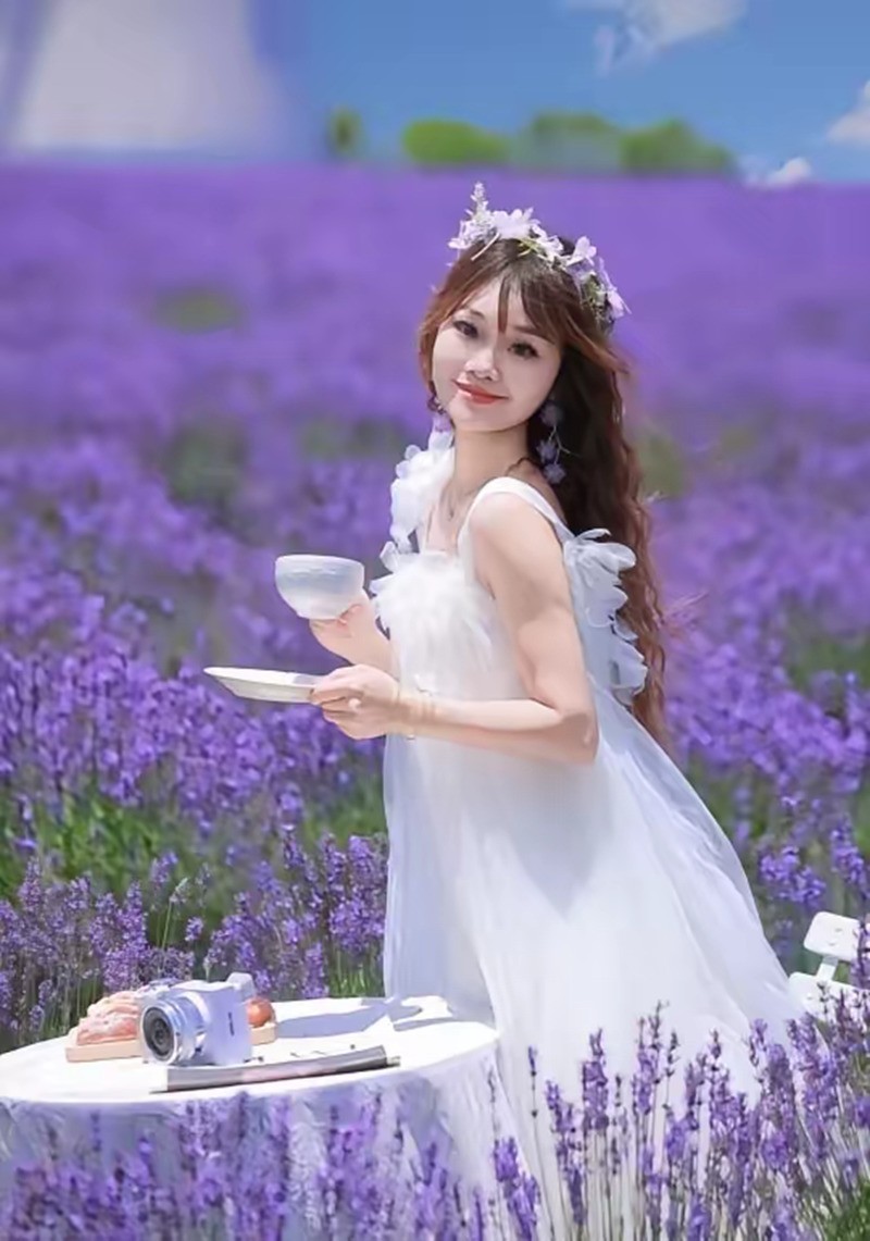 熏衣草中人像--长沙月亮岛2