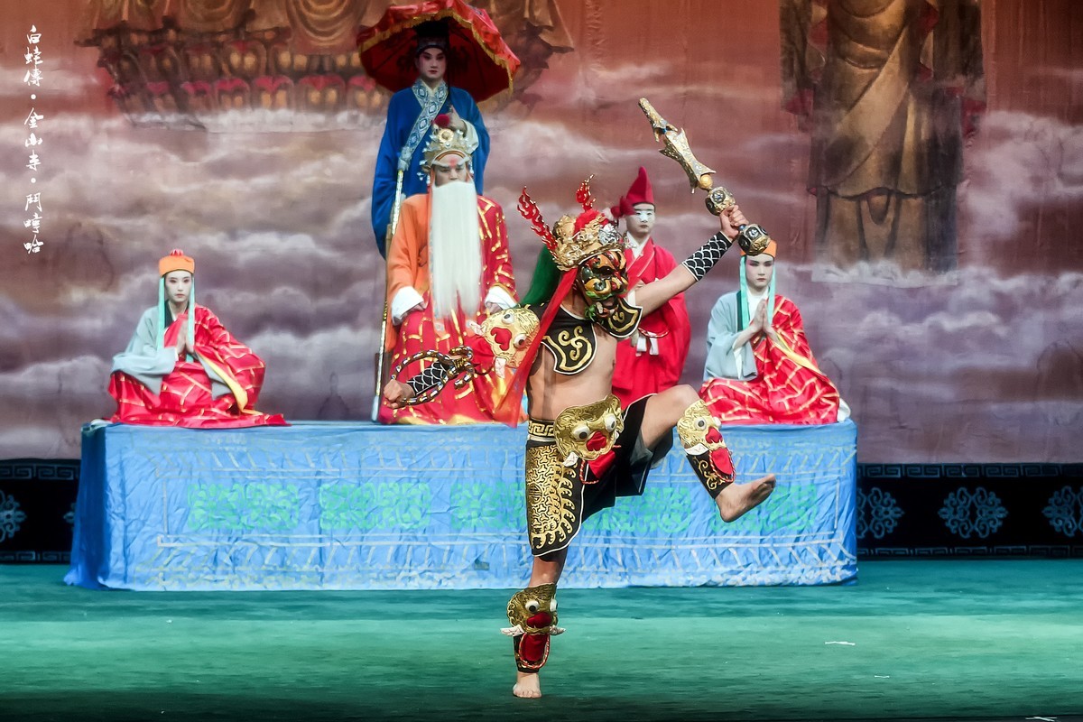 舞台摄影：传统川剧《白蛇传 》之《金山寺 · 斗哼哈》