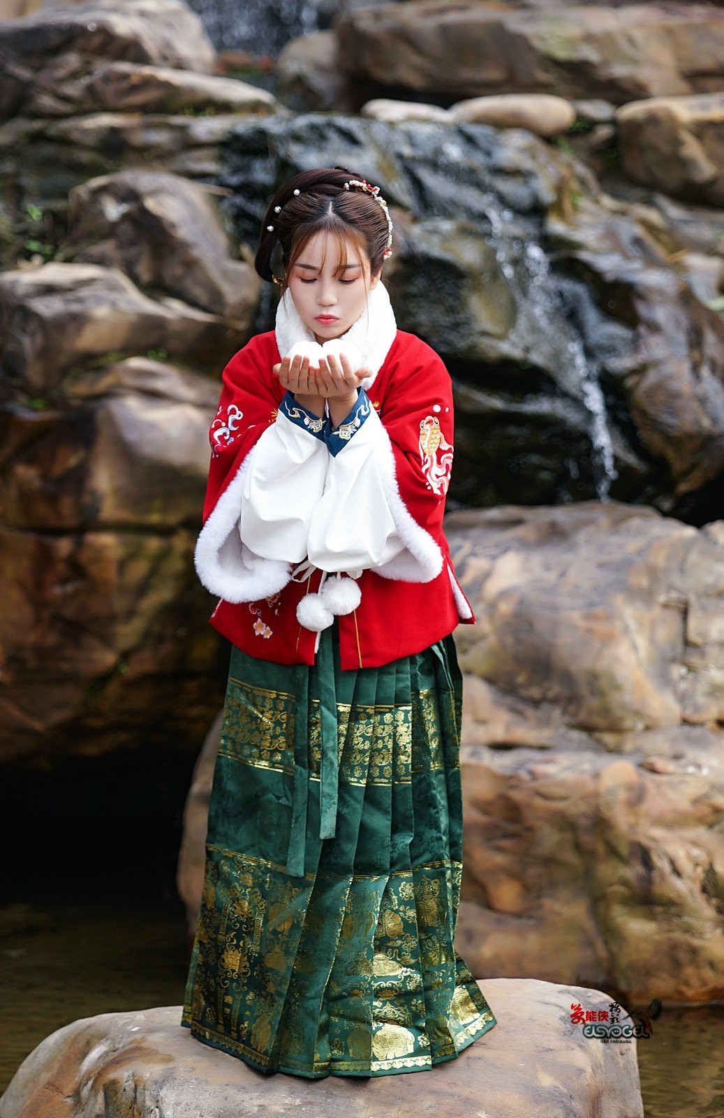 【冬日水博苑之恋】---番薯妹