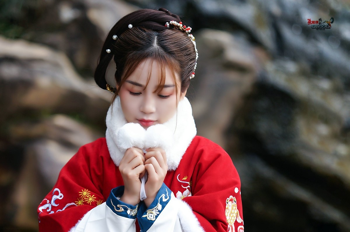 【冬日水博苑之恋】---番薯妹