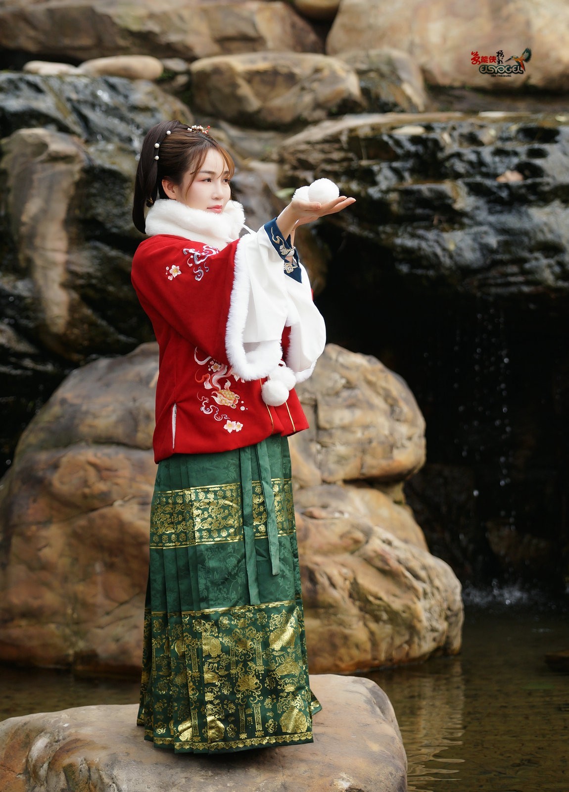 【冬日水博苑之恋】---番薯妹