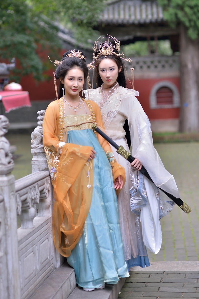 【视觉光影】 灵 岩 侠 女 （5）