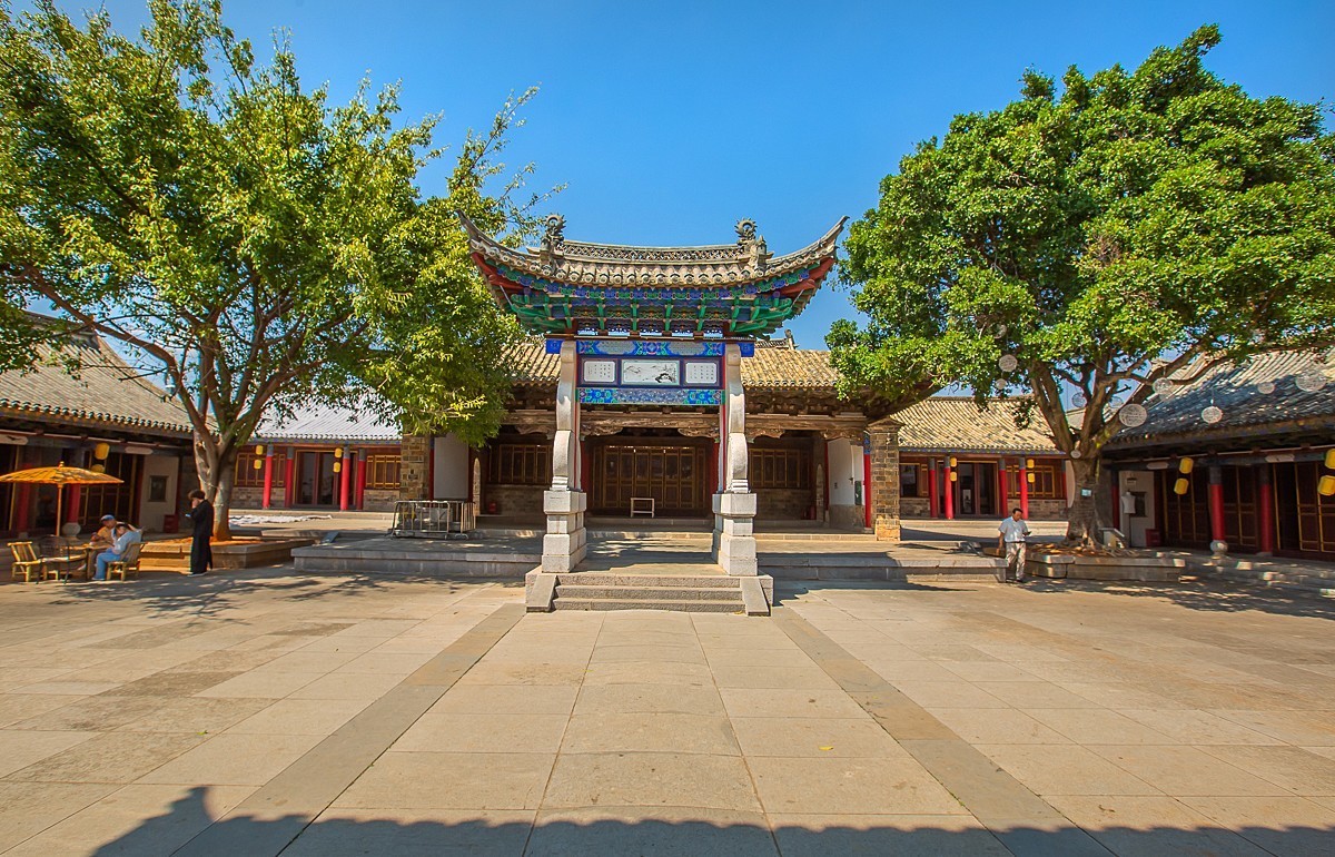 2025-05-01云南建水古城（ 一）