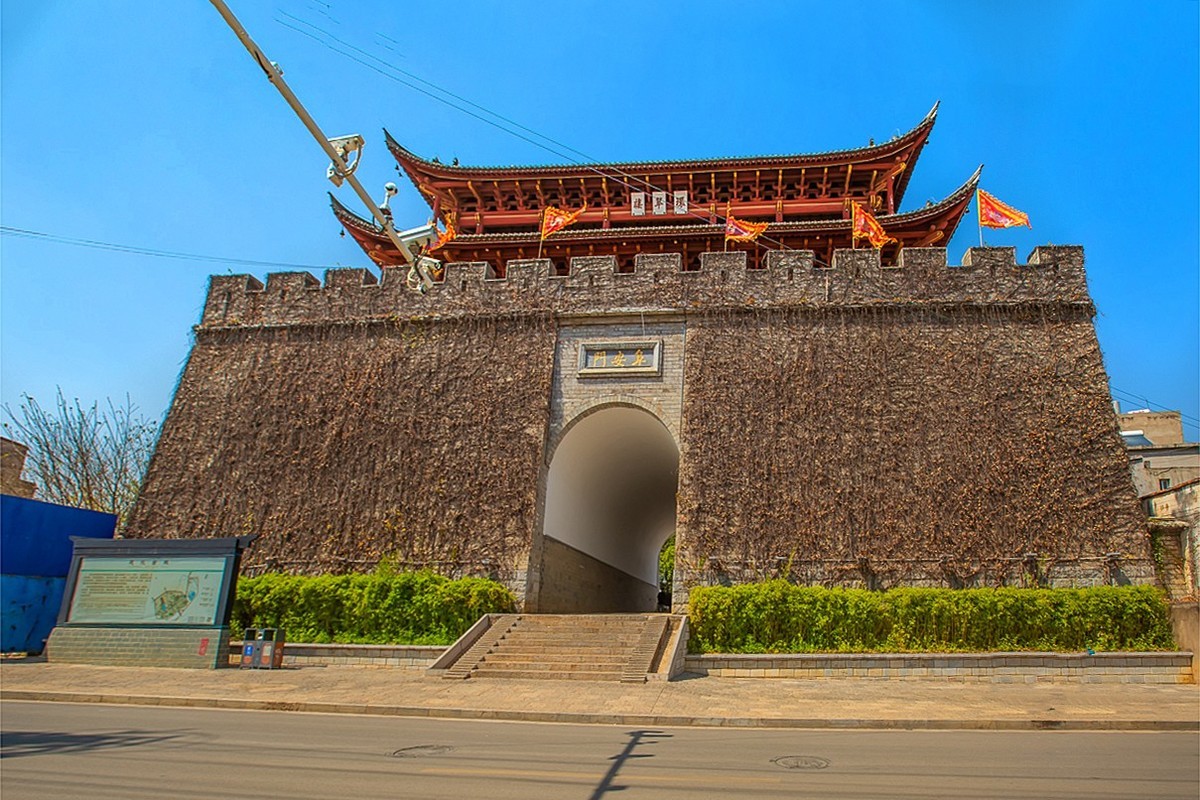 2025-05-01云南建水古城（ 一）