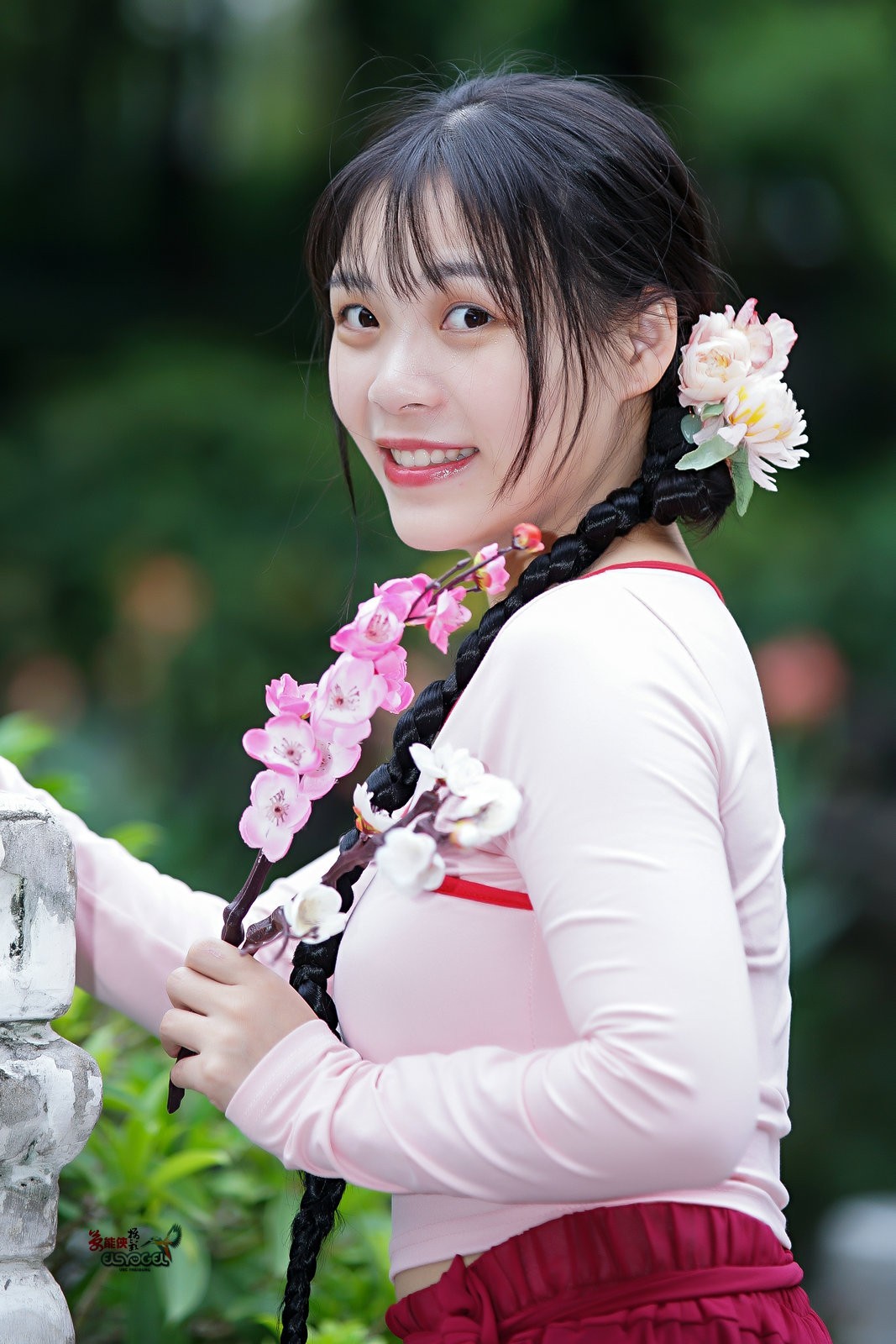 【夏日少女】---佳佳