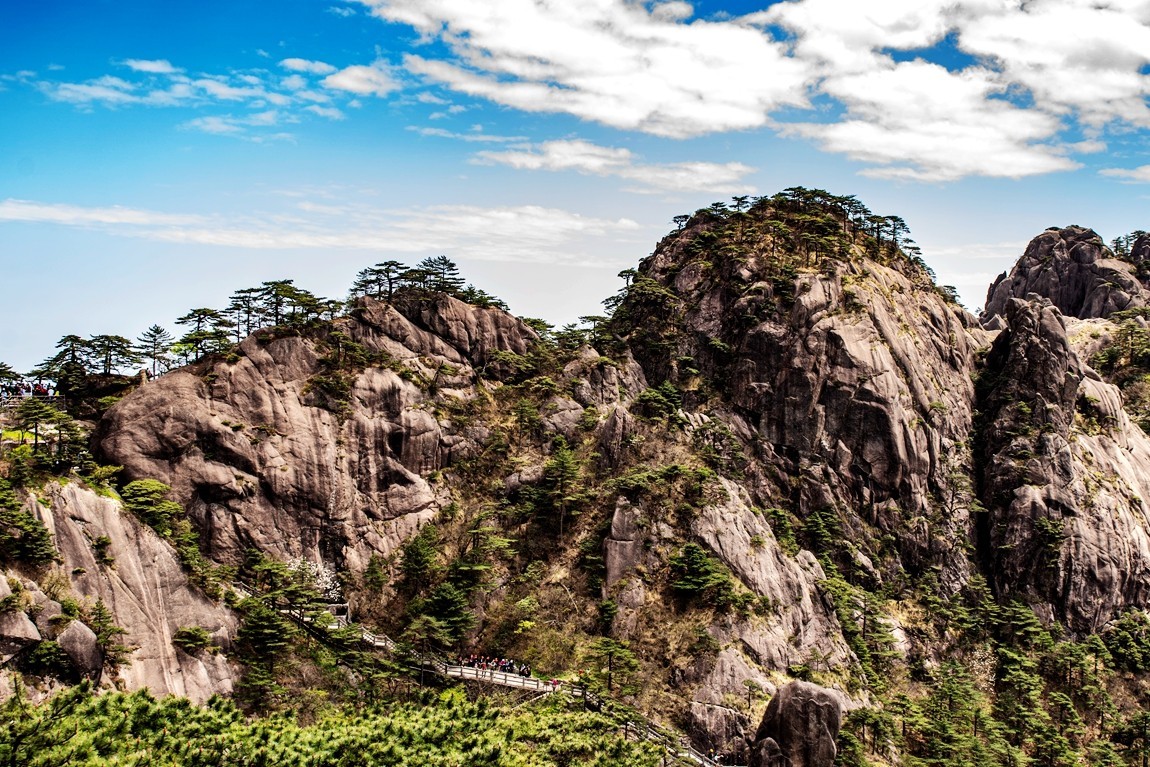 黄山--峰峦随镜入画来【10】