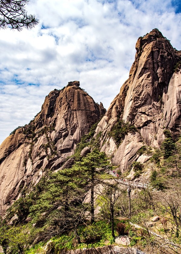黄山--峰峦随镜入画来【10】