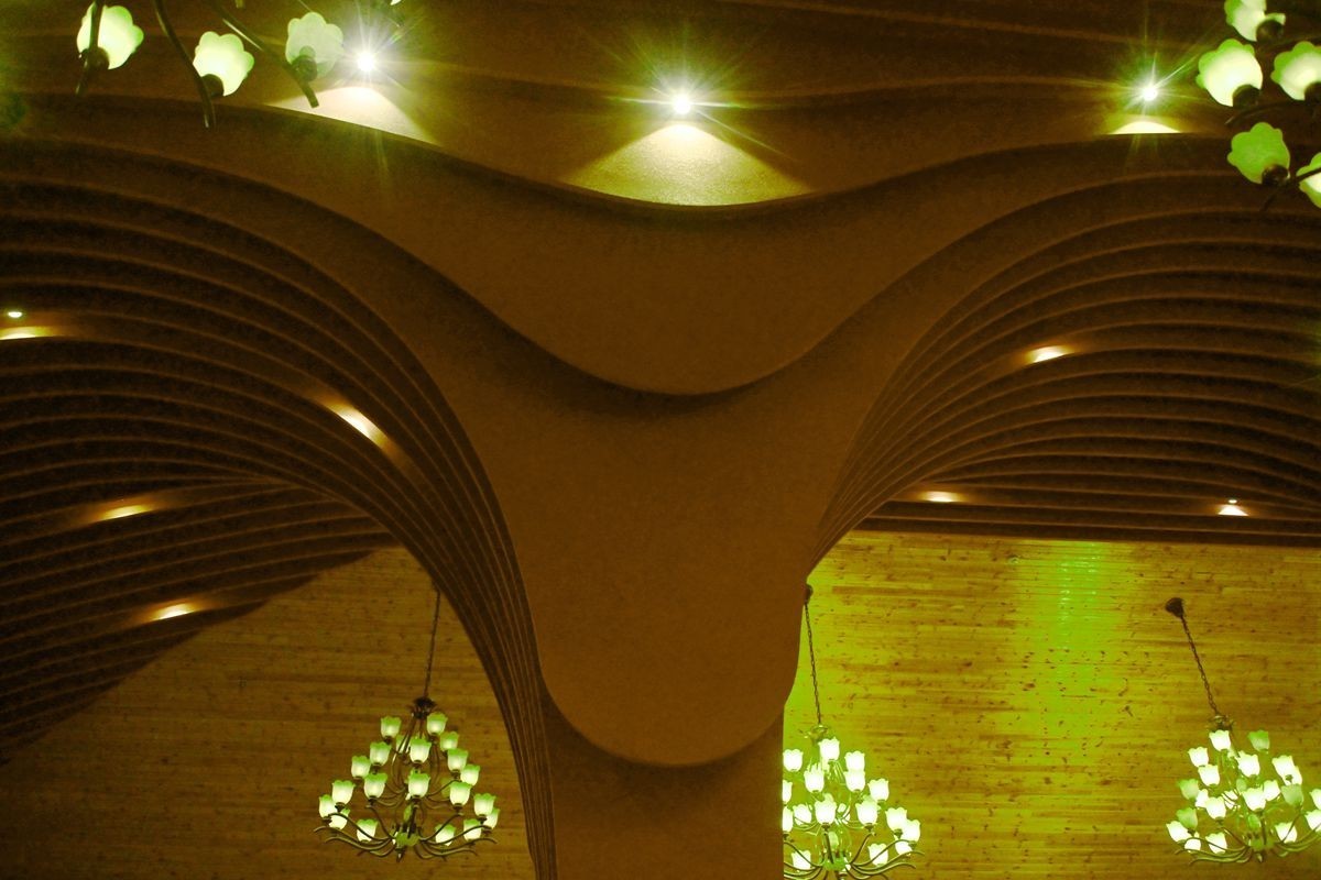 北 疆 游 [ 吐鲁番市火山红酒庒 } { 90 }