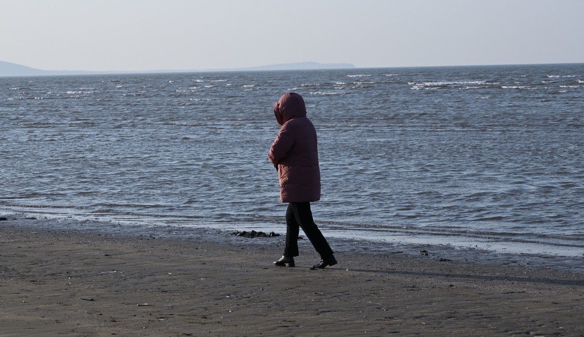 初冬的夏家河子-寂寞的海滩