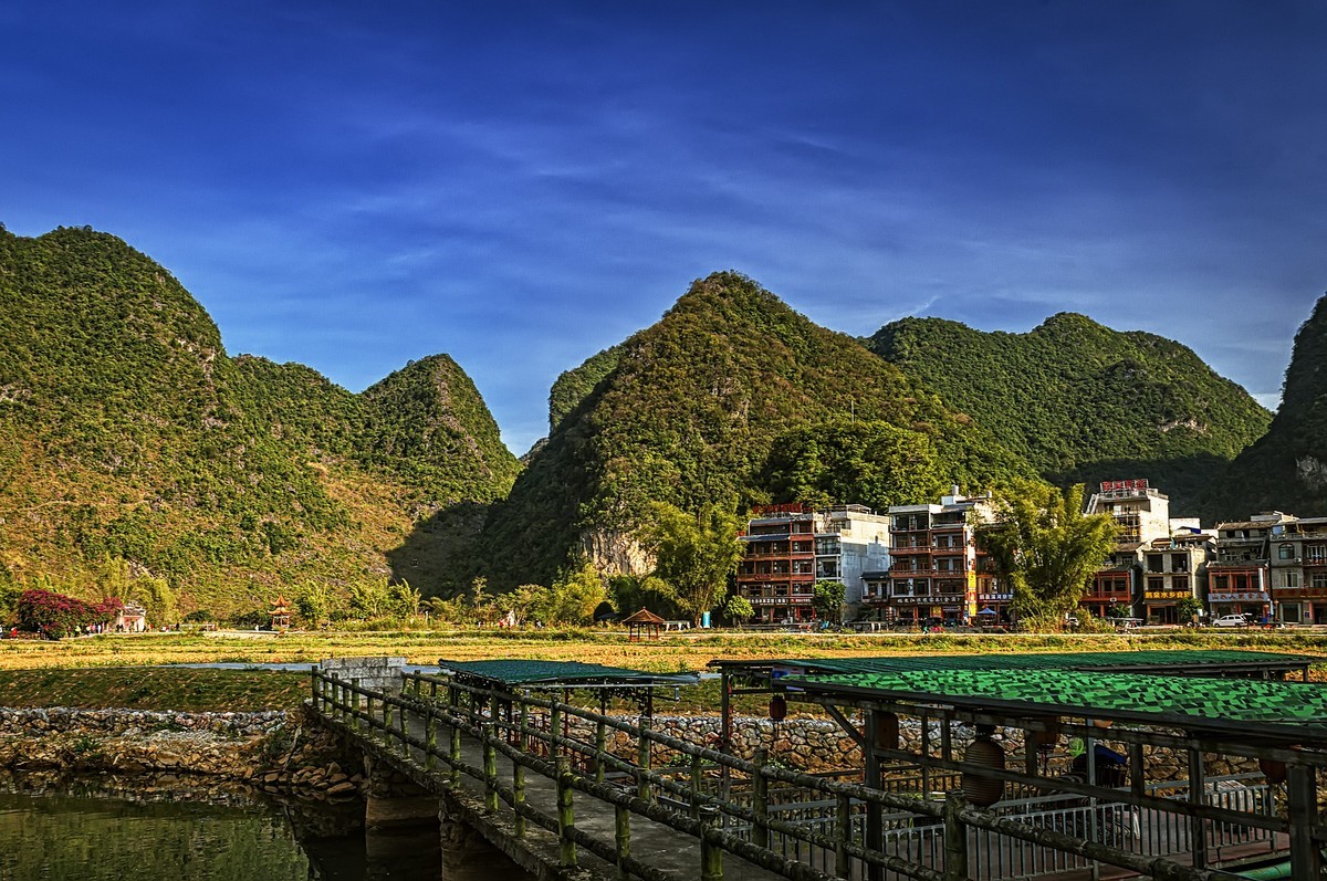 桂靖西·鹅泉（祝你元旦节快乐）