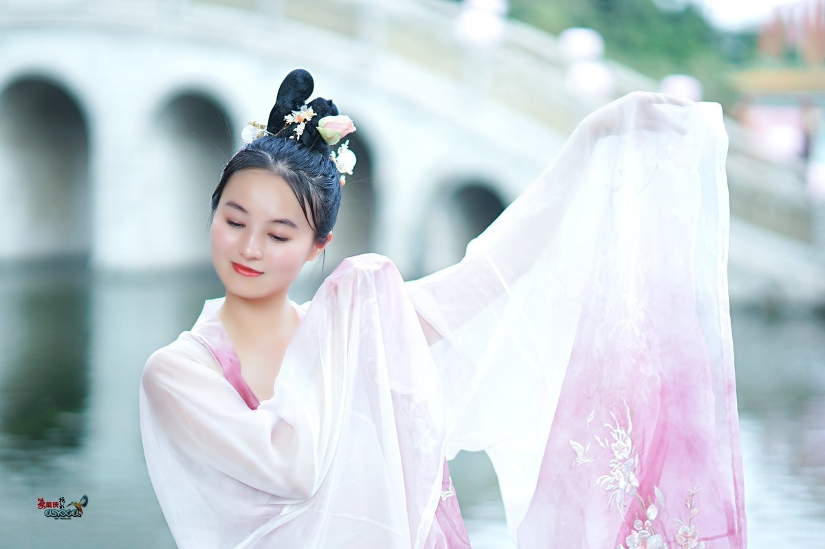 【宝墨汉唐宫女】---沛阳