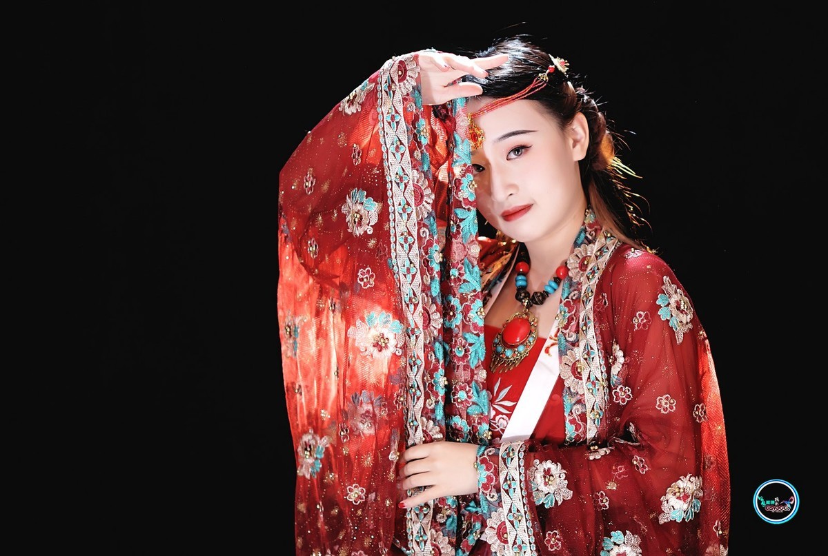 【西汉美女】---暮夏