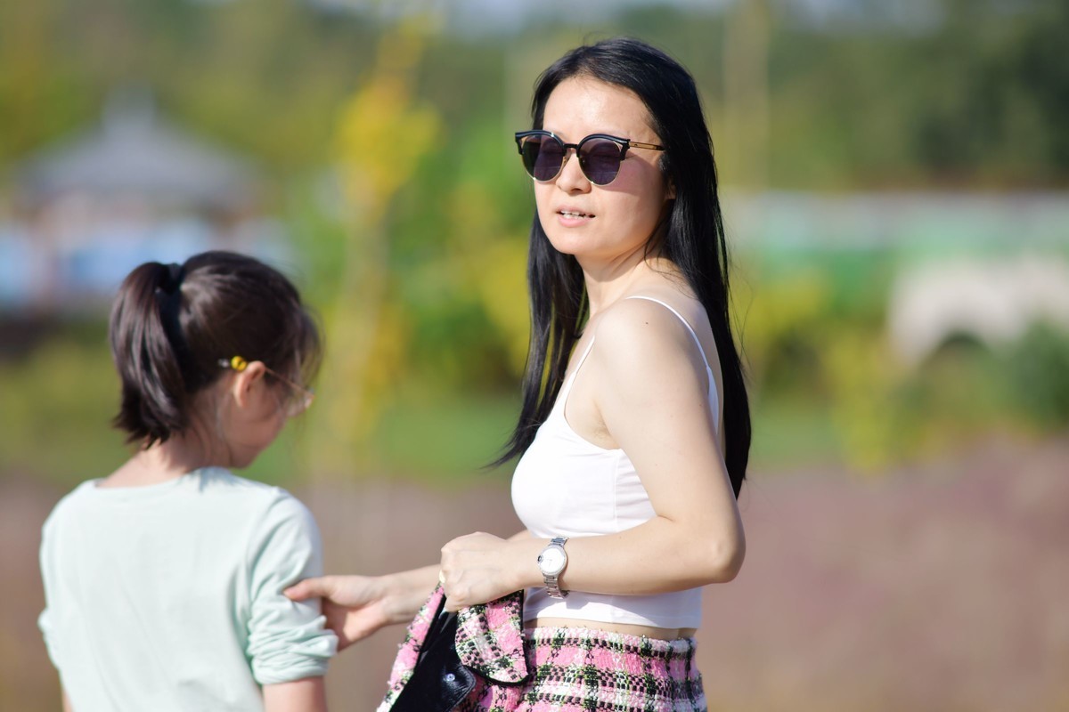 致自己之五：中年少女也可以在皖南的粉黛里风情万种！105 1.4E ED原片直出