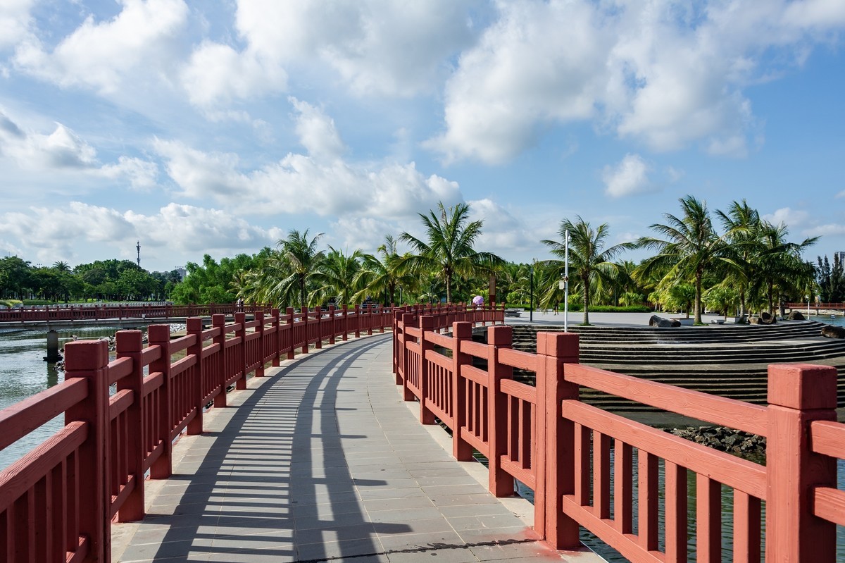 “翡翠项链” 金沙湾，迷人的海滨风情(2)