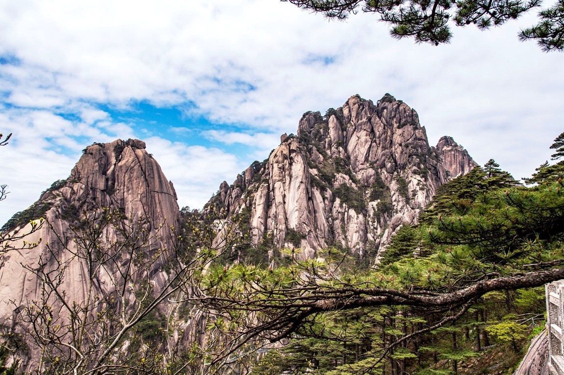 黄山--峰峦随镜入画来【11】
