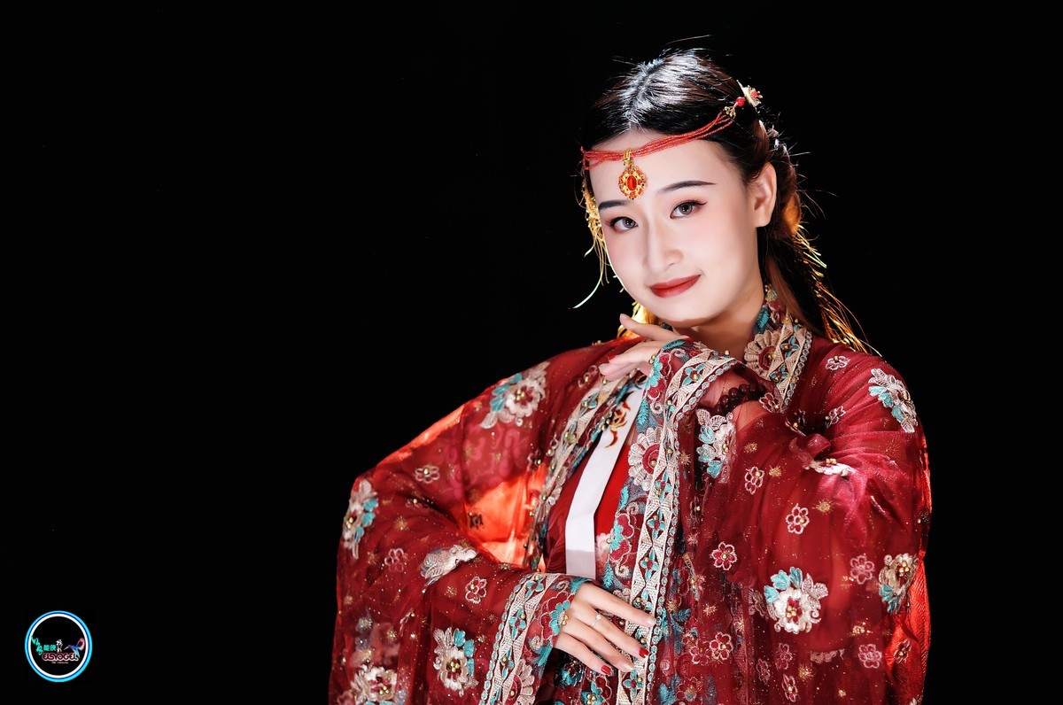 【西汉美女】---暮夏