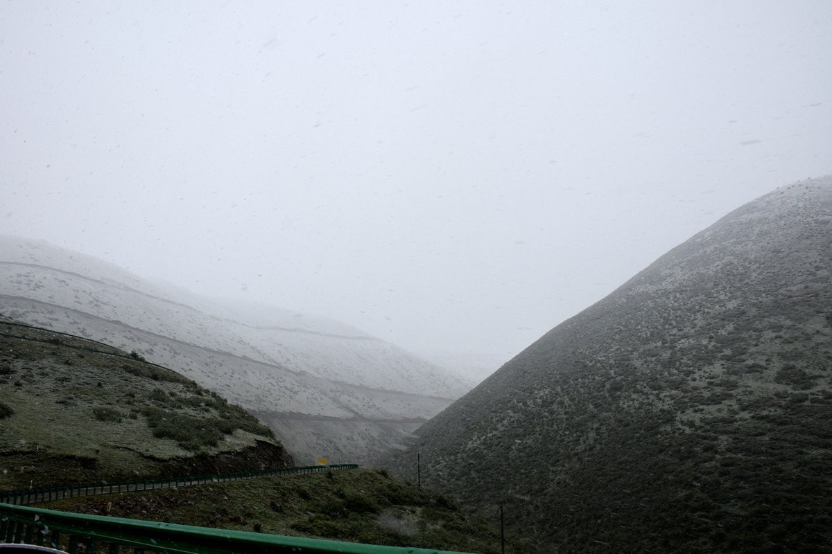 2023夏 黔赣鄂渝川（120）四通达乡瑞雪平铺