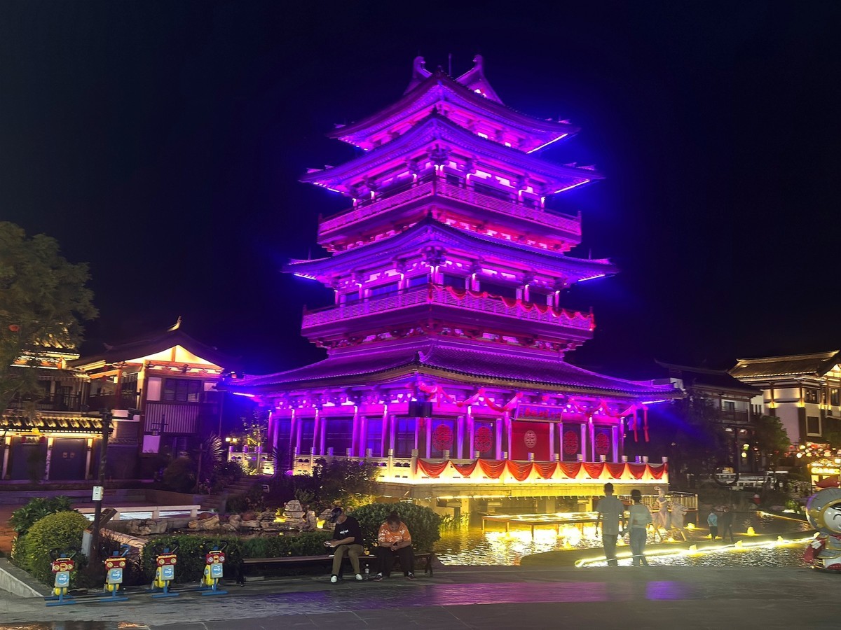 曲靖南中爨城之夜[手机图]--1