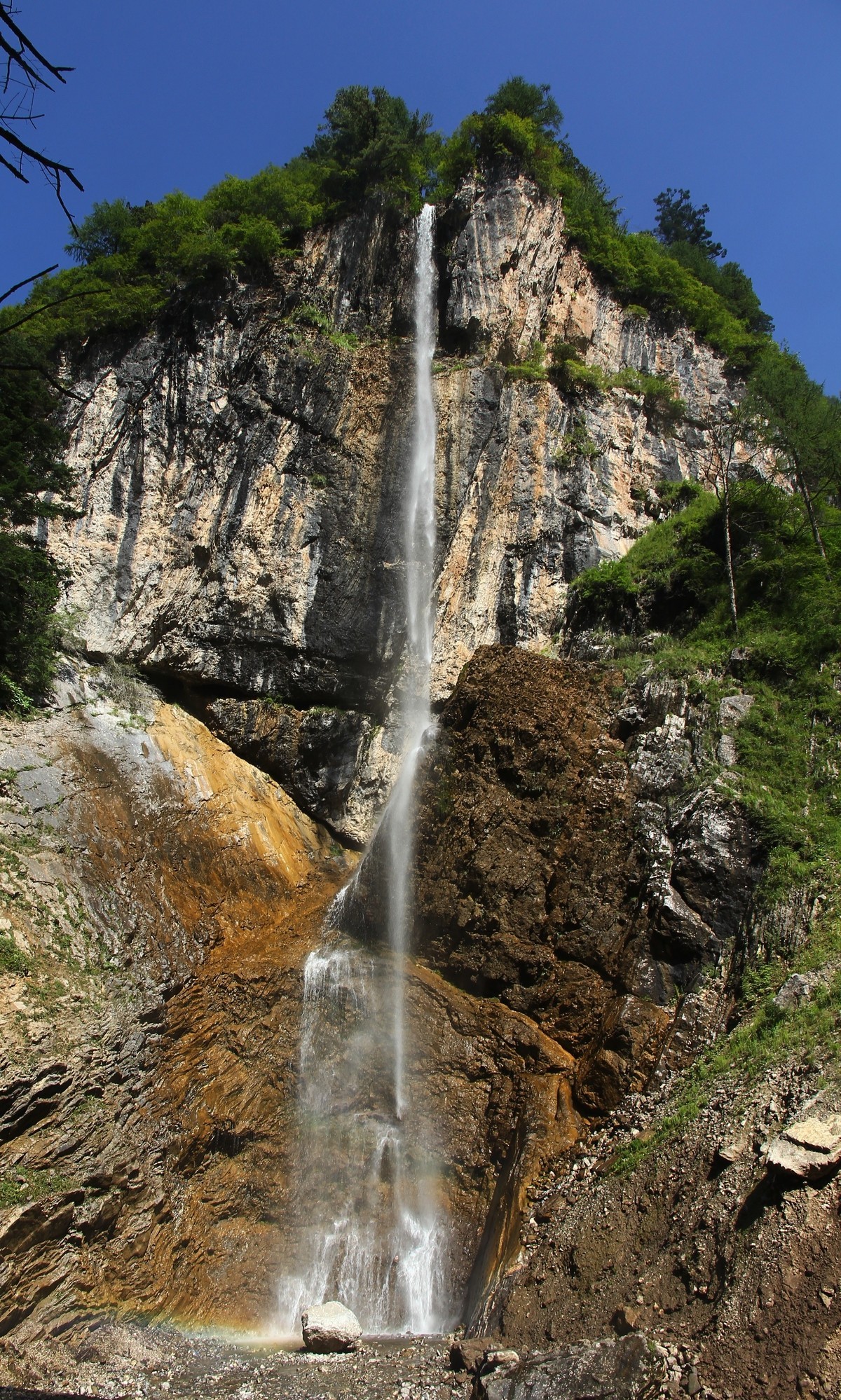 15-85配老60D成像非常不错的！
