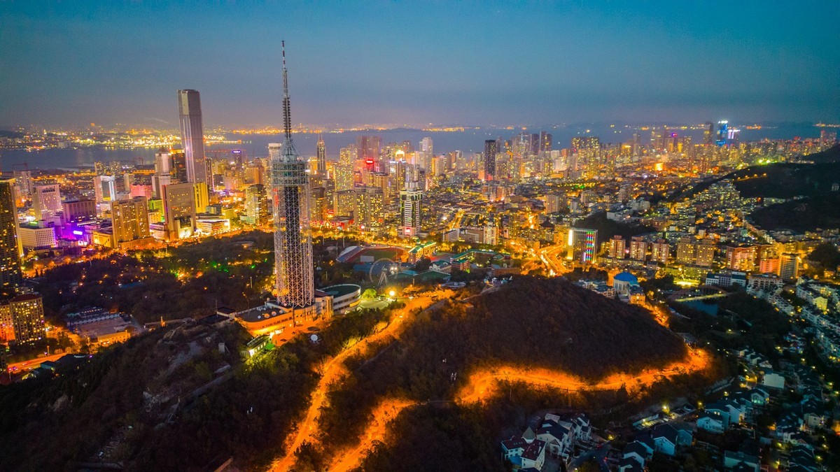 鸟瞰大连，万家灯火------