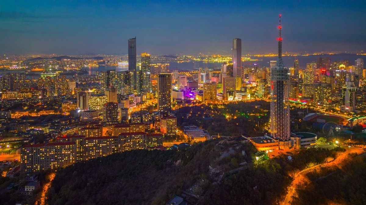 鸟瞰大连，万家灯火------