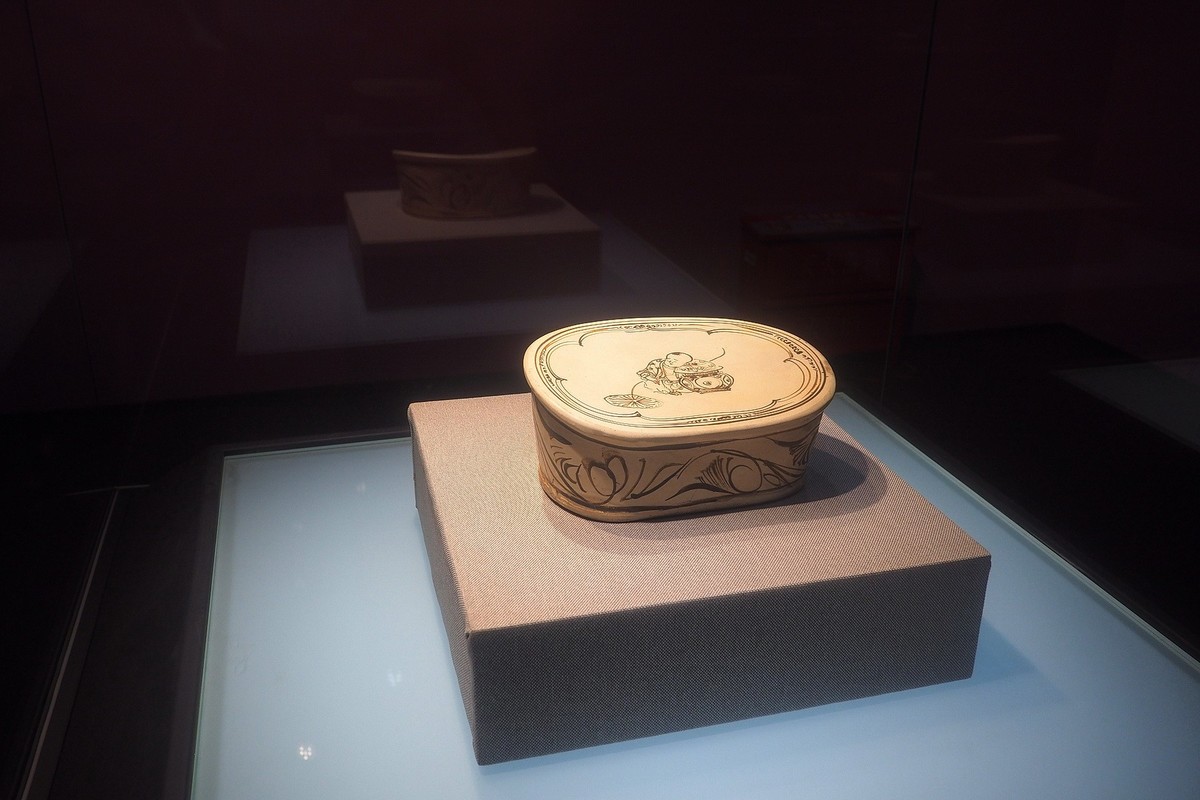 《高枕无忧—中国历代枕文物特展》