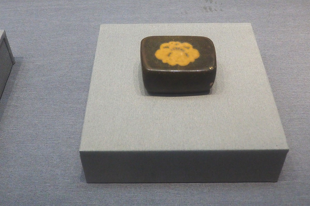 《高枕无忧—中国历代枕文物特展》