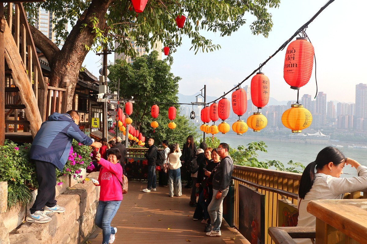 初冬山城巷步道行(五)