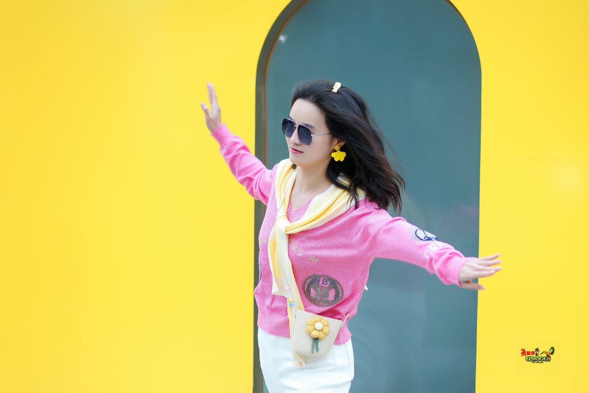 【时尚快乐女神】--- 沛阳