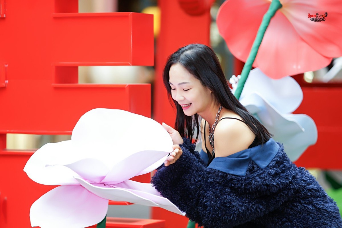 【快乐女子】--丰银