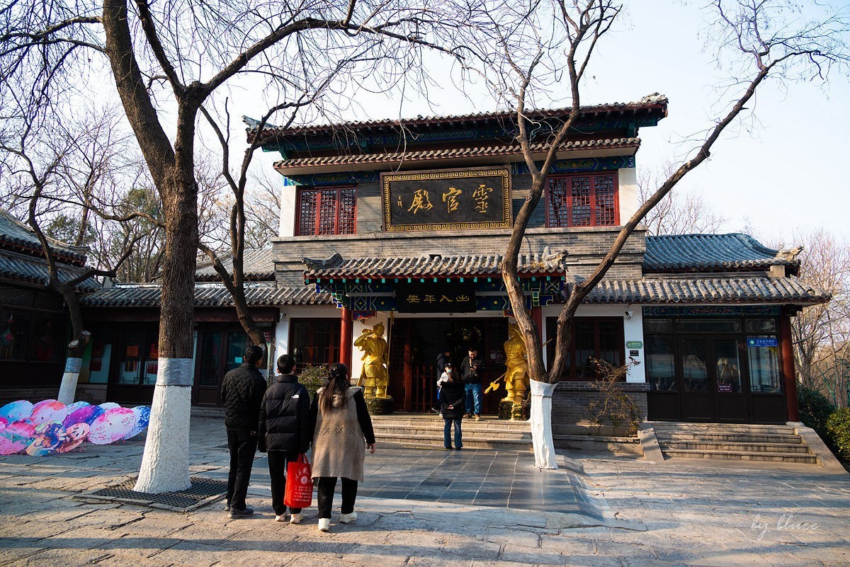 登千佛山（一）