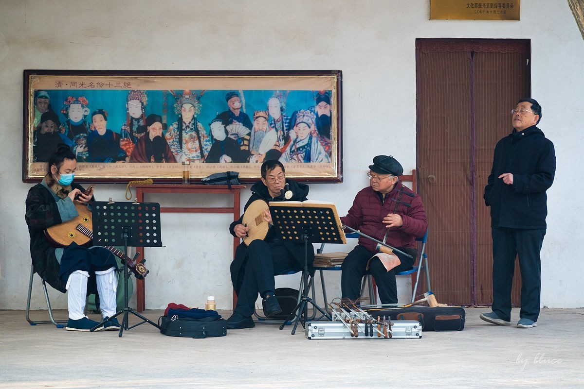 登千佛山（一）