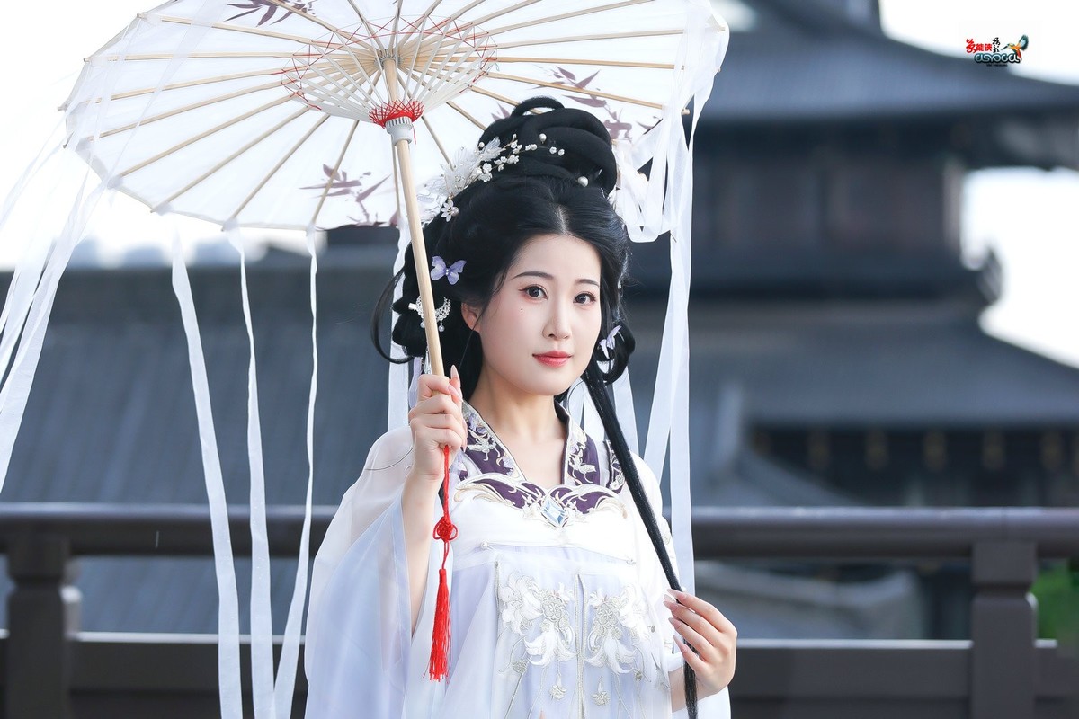 【花影流苏】---似海