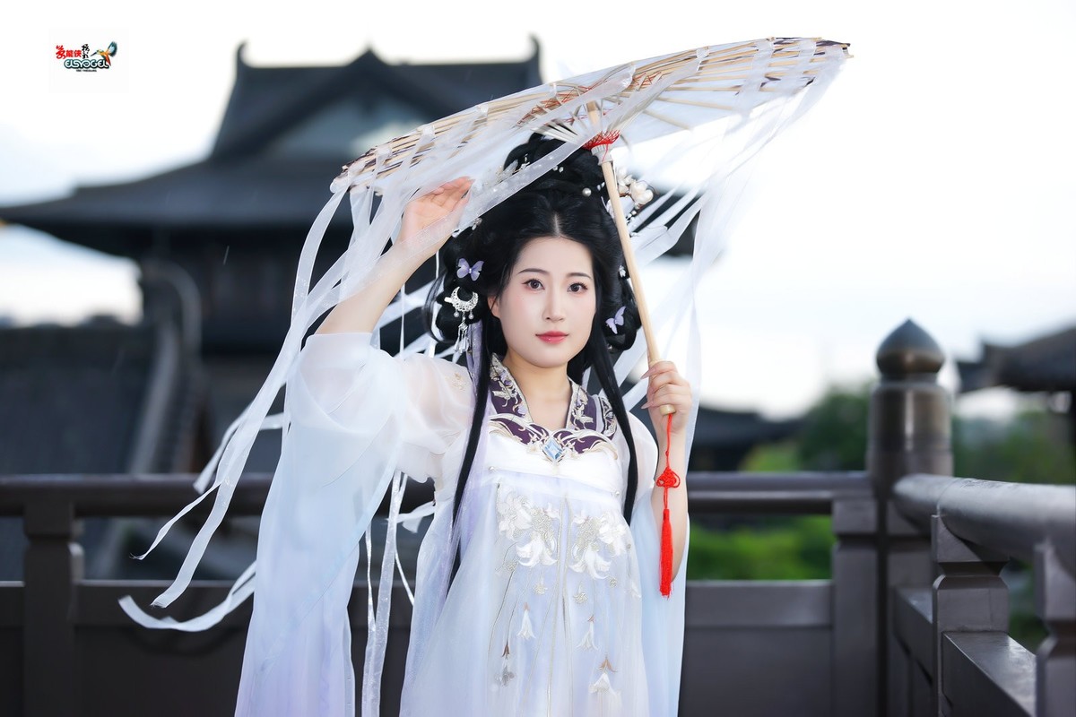 【花影流苏】---似海