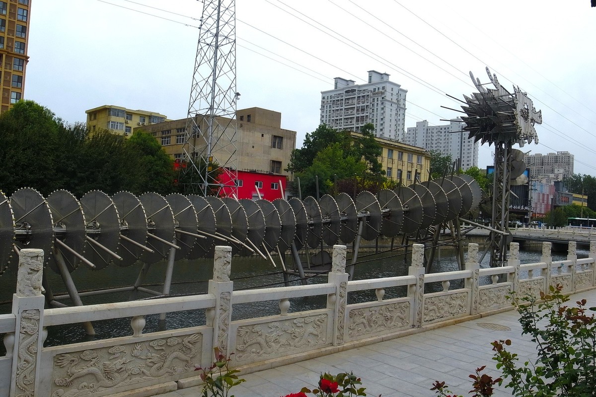 初夏·民心河畔