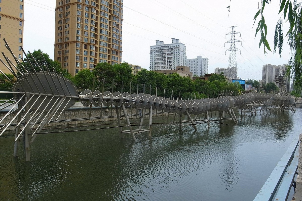 初夏·民心河畔