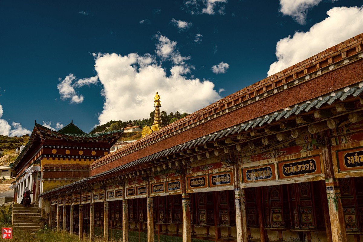 郎木寺是寺院，也是地名