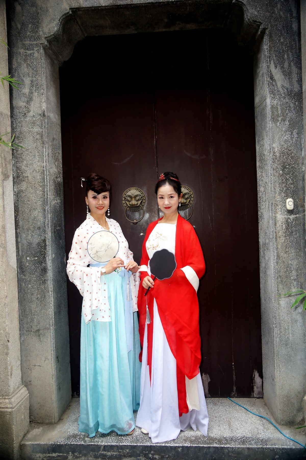 汉口里弄同兴里的美女！-中关村在线摄影论坛