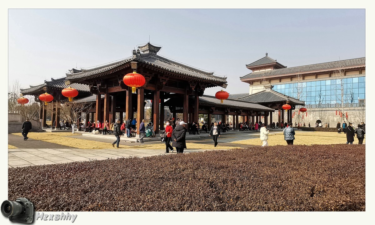 广场随拍（2024045）